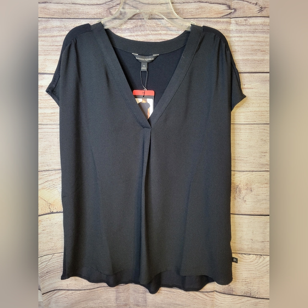 Banana Republic V-Neck Blouse